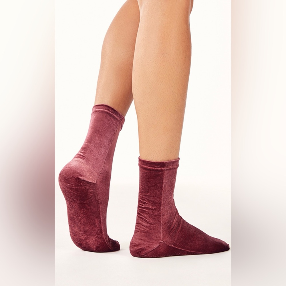 Fabletics Velvet Socks